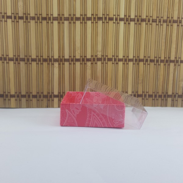 Kervan Asetat Kapaklı Karton Kutu Sarmaşık Desenli 8Xx8X3 (50 Adet) Pembe Kervan Asetat Kapaklı Karton Kutu Sarmaşık Desenli 8Xx8X3 (50 Adet) Pembe