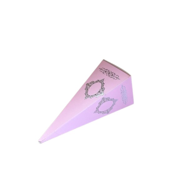 Kervan Karton Şeker Külahı Lüx Gümüş Yaldızlı Saray Desenli (25 Adet) Pembe Kervan Karton Şeker Külahı Lüx Gümüş Yaldızlı Saray Desenli (25 Adet) Pembe